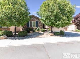2063 Whitecliff Dr, Reno, NV 89521