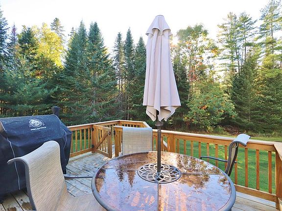 3rd image of 30 Pine Grove Avenue