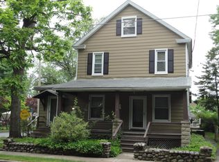 122 Broad St, Stroudsburg, PA 18360