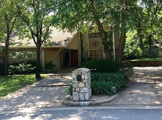 2312 Tredington Ct, Edmond, OK 73034