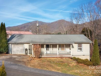 104 Melody Ln, Maggie Valley, NC, 28751