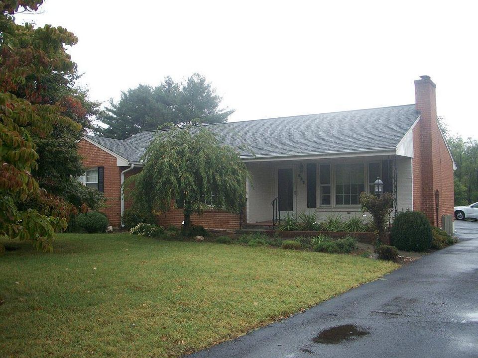 1st image of 629 Apperson Dr
