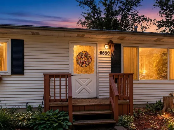 9650 Woodland Ct, Ypsilanti, MI 48197