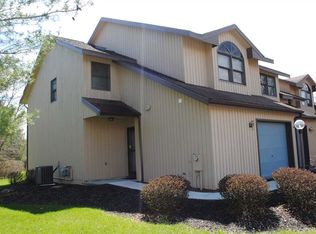 59 Harvard Rd, Watervliet, NY 12189