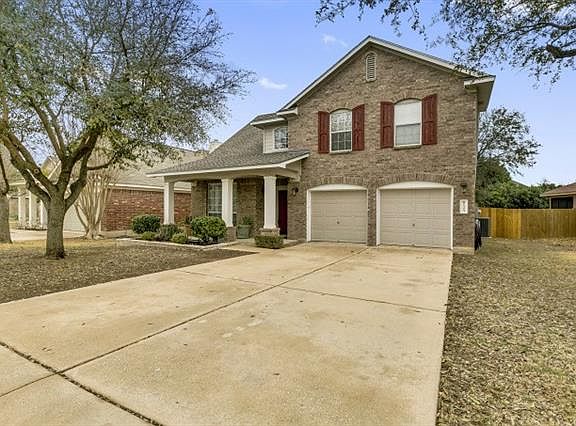 2nd image of 2304 Drue Ln