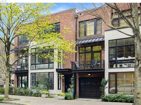 747 NW 11th Ave, Portland, OR 97209
