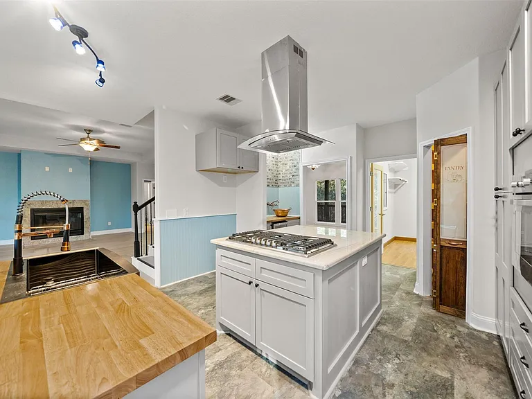 4510 Lininger Ln — Photo 11
