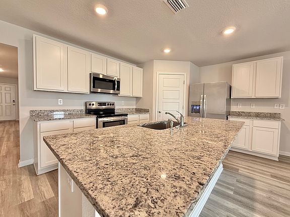 3rd image of 6307 Burrow Ln