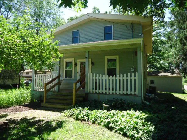 S17W22063 Anoka AVENUE, Waukesha, WI 53186