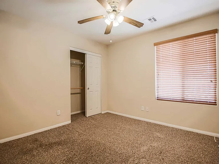 10879 Florence Hills St — Photo 15