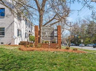 1300 Eaton Pl APT B, High Pt, NC 27262