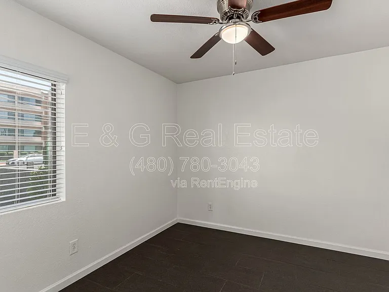 3034 N 35th St #3 — Photo 8