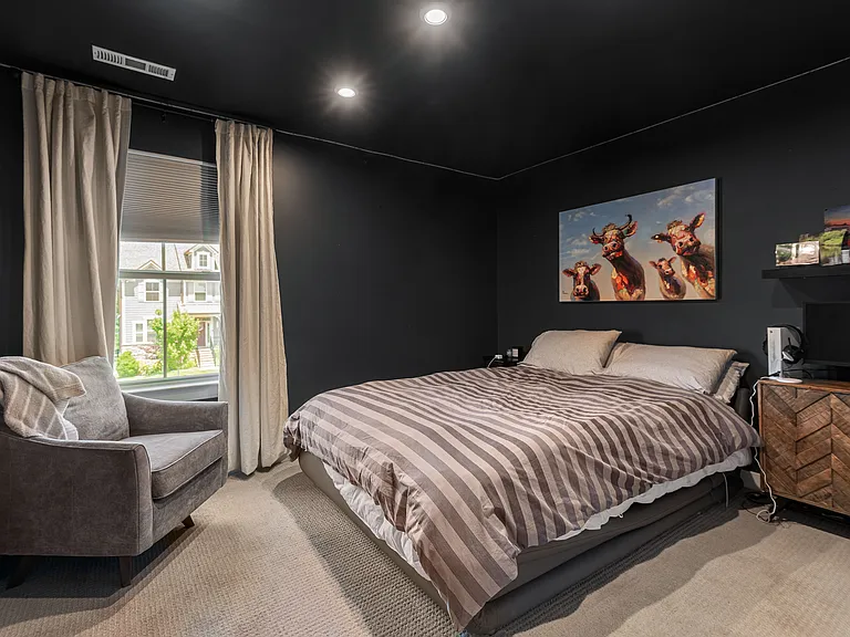 7122 Sky Meadow Dr — Photo 11