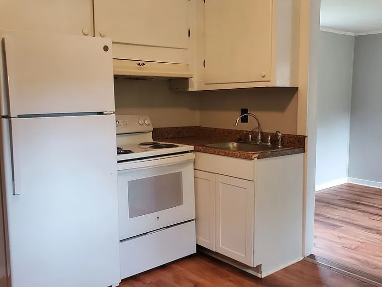 803 Woodard St — Photo 15