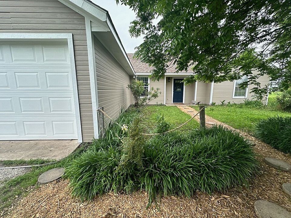 1st image of 4440 County Road 2604