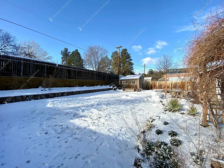 1213 NE Hollinshead Dr — Photo 27