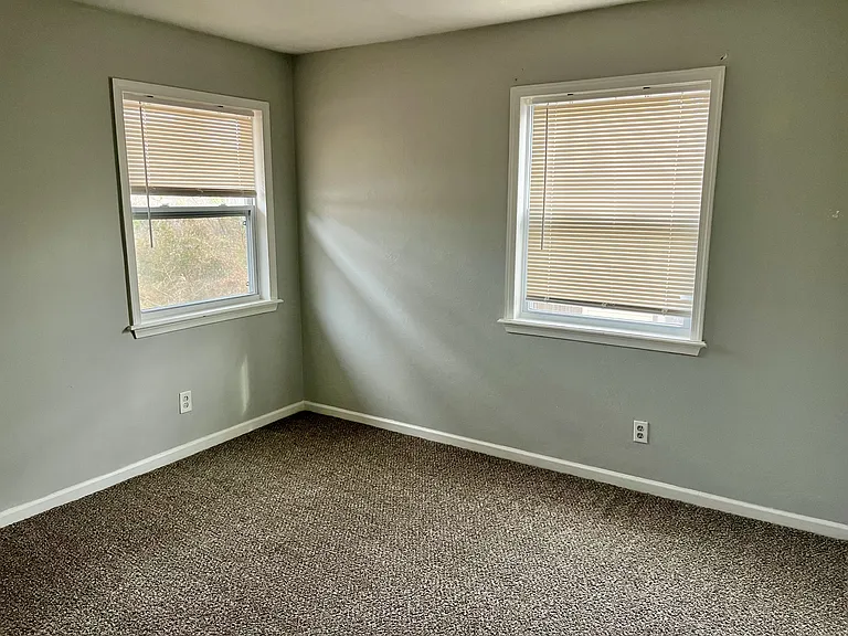 912 Druid Cir — Photo 15