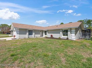 1733 Zaminder St NW, Palm Bay, FL 32907