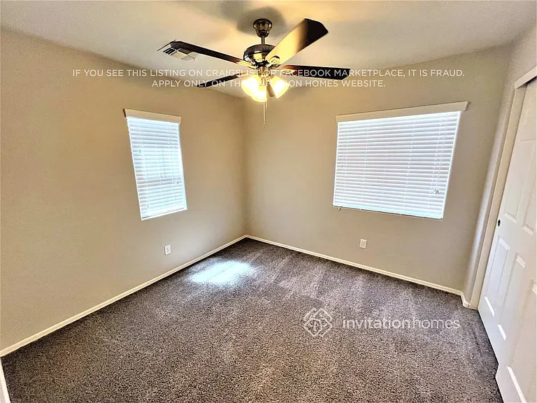 4672 E Olney Ave — Photo 14