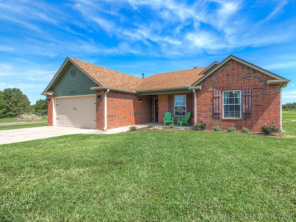 1st image of 10887 E Canyon Oaks Blvd