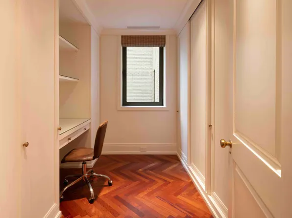 15 East 69th Street image 18 of 20