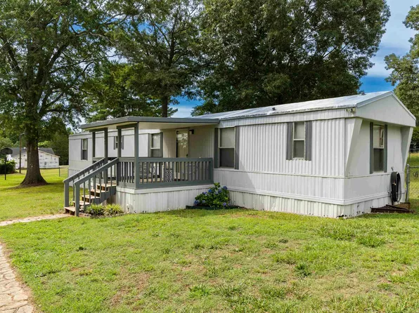 141 Dogwood St, Pacolet, SC 29372