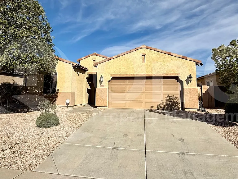 23782 W Harrison Dr — Photo 1