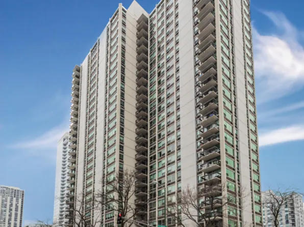 1255 N Sandburg Ter Unit 1502, Chicago, IL 60610