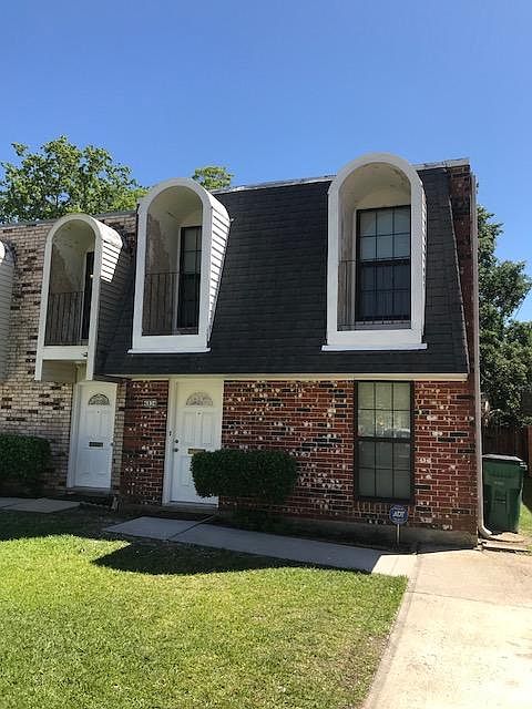1st image of 4834 York St