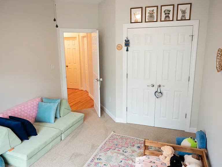 847 Stone Cross Dr — Photo 32