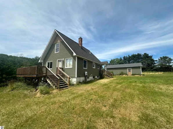 7711 Ellsworth Rd, Ellsworth, MI 49729