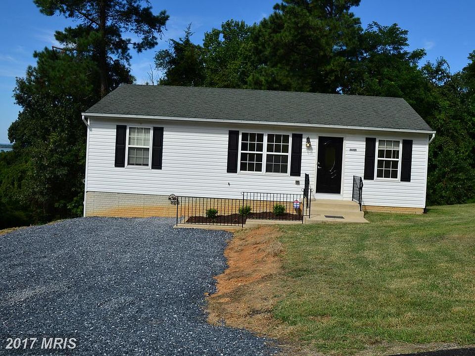 1st image of 23225 Hilltop Dr