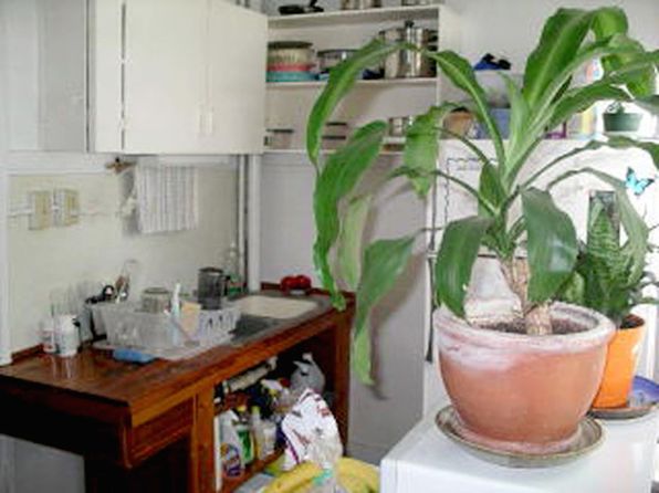 211 W Illinois St APT 2