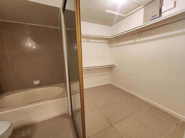 21251 Conklin Blvd — Photo 23