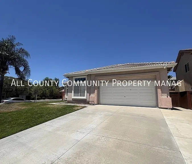 39560 Bonaire Way — Photo 5