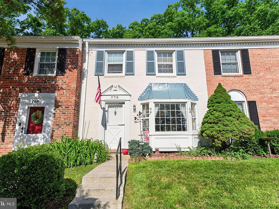 1st image of 770 Azalea Dr #14