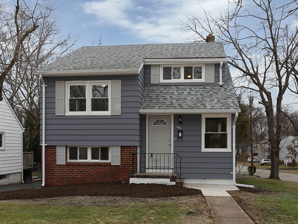 1st image of 644 Lincoln Blvd