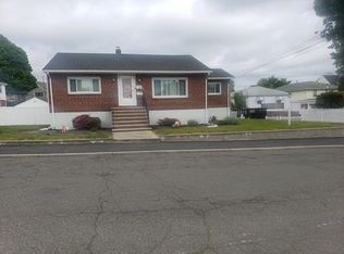 14 Graves Rd, Revere, MA 02151