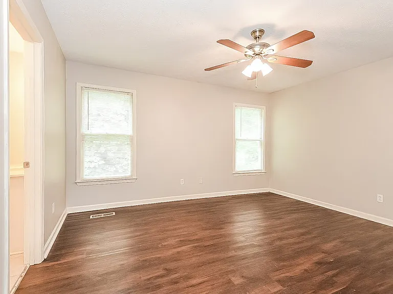 131 Aztec Way SE — Photo 11