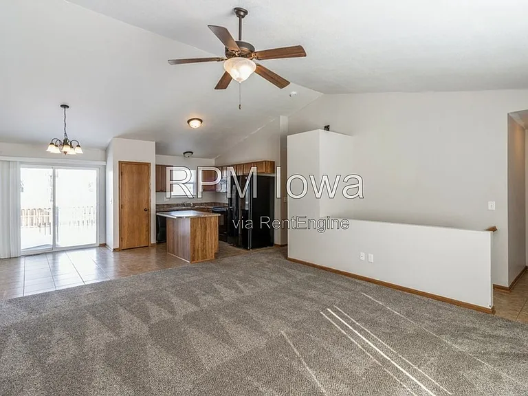 3518 NW 20th St — Photo 2