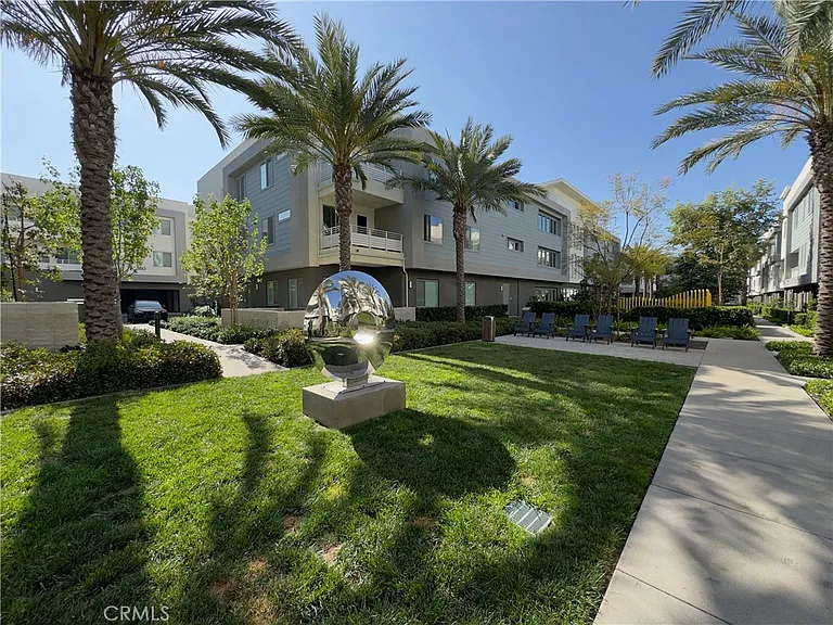 1868 S Westside Dr #28 — Photo 44