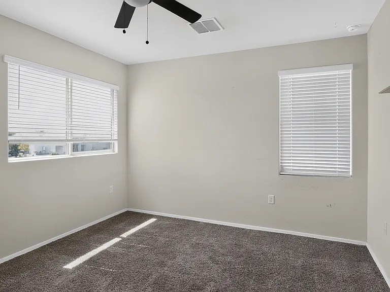 3476 N 308th Dr — Photo 11