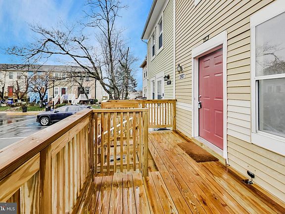 3rd image of 2907 Lisage Way
