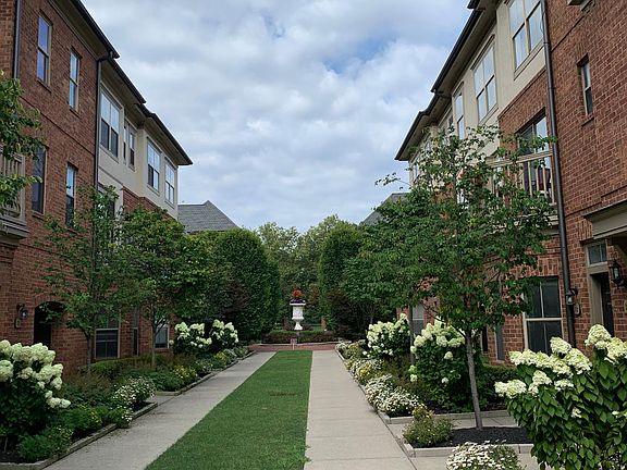 5th image of 33 W Lincoln St