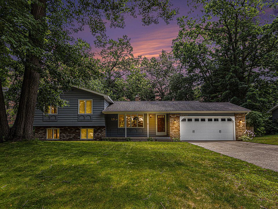 1st image of 6150 Capitan Dr SE
