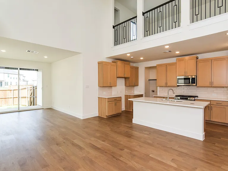 14531 Durant Ln — Photo 4