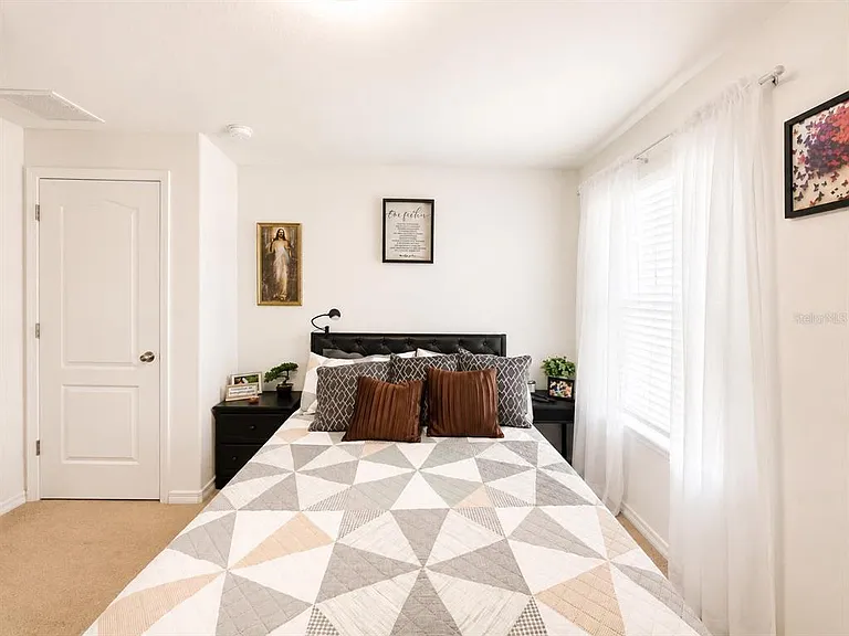 12820 Strode Ln — Photo 23