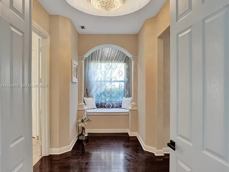 14321 Jockey Cir N — Photo 20