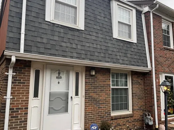 615 Simbury St, Columbus, OH 43228