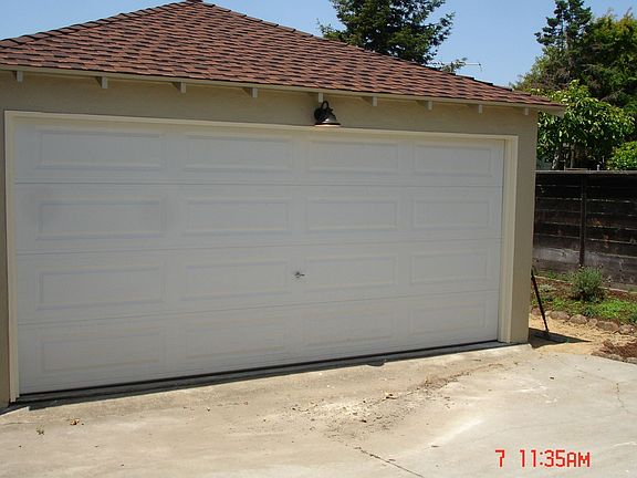 2 car detached garage